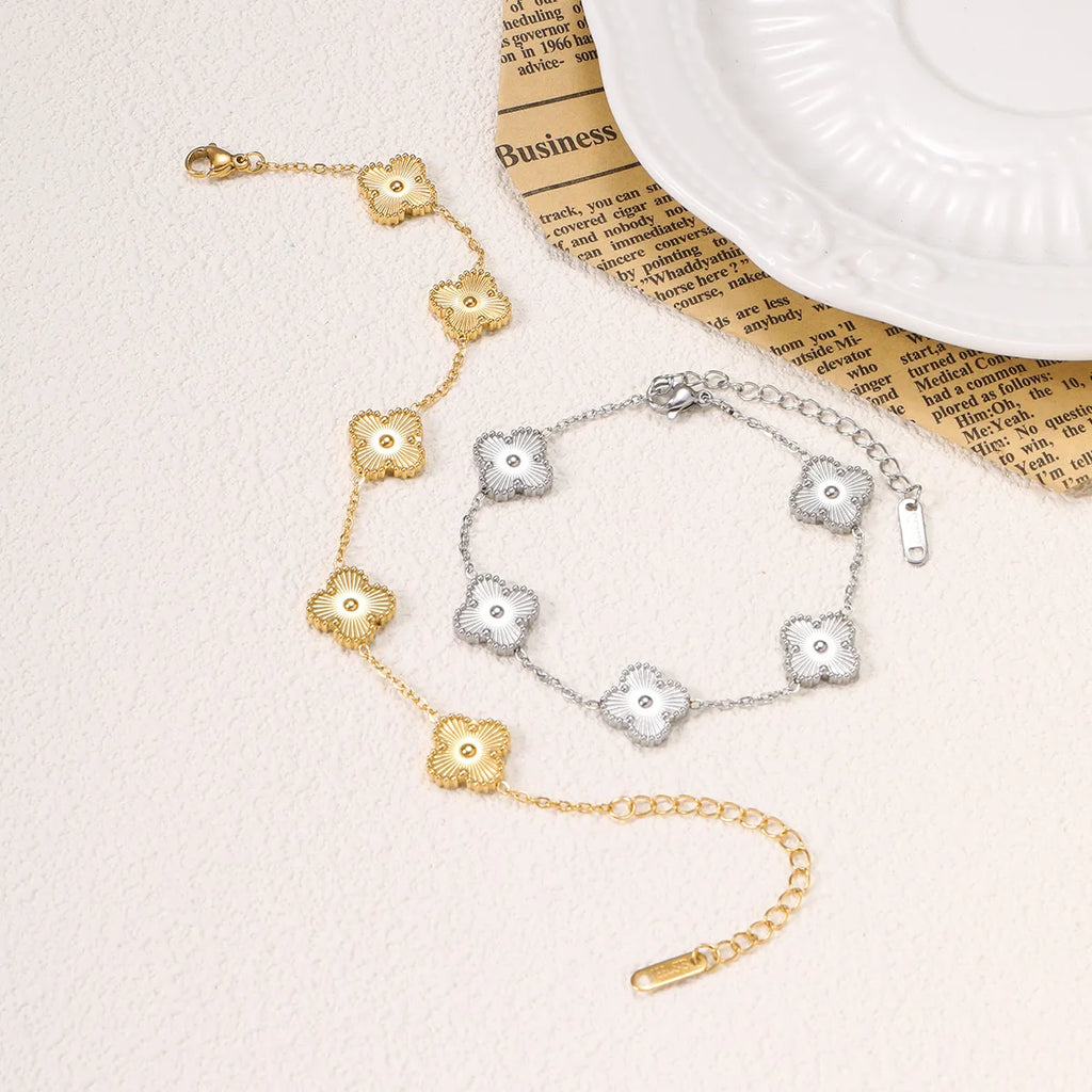 Lucky Leaf Bracelet