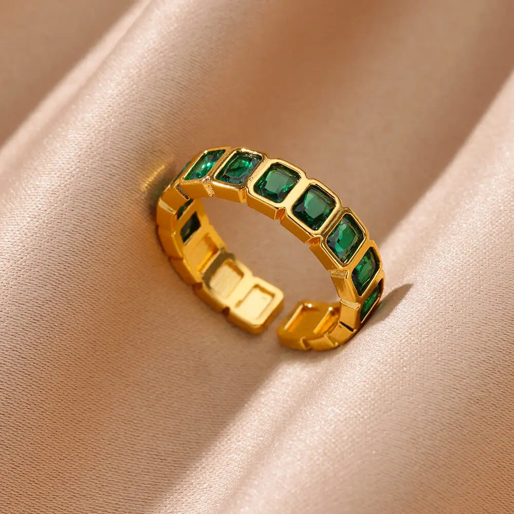 Zyra Ring