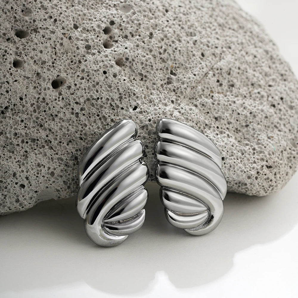 Triluxe Hoops
