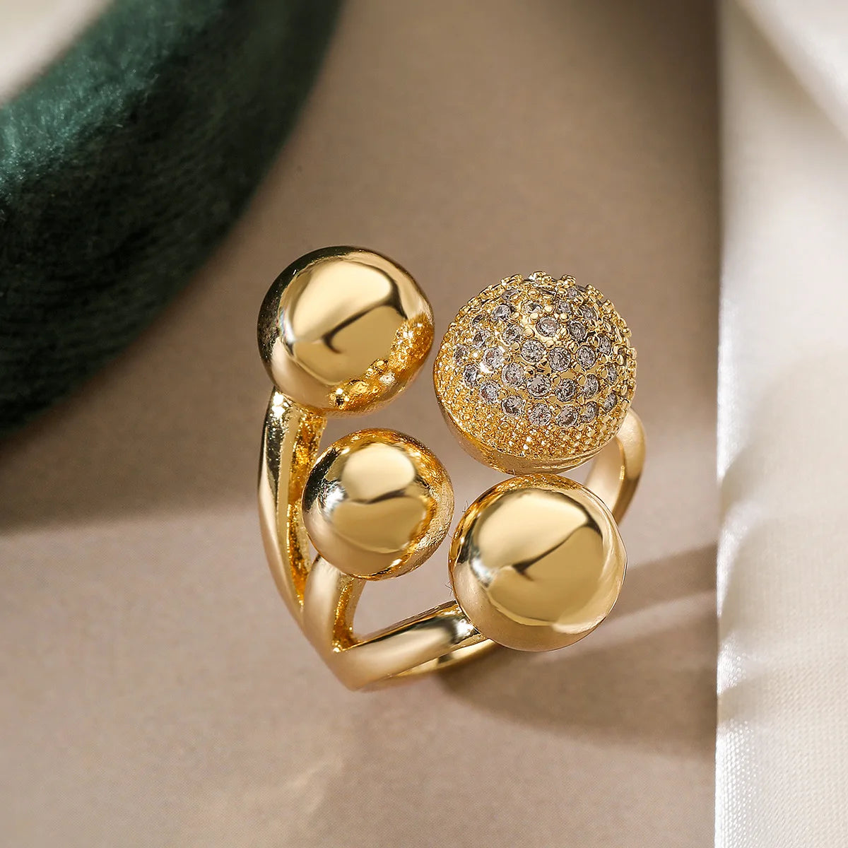 GeoGlow Ring
