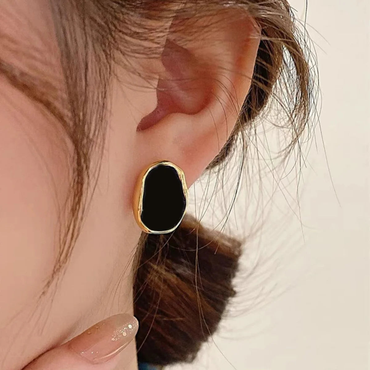 Obsidian Chic Earrings