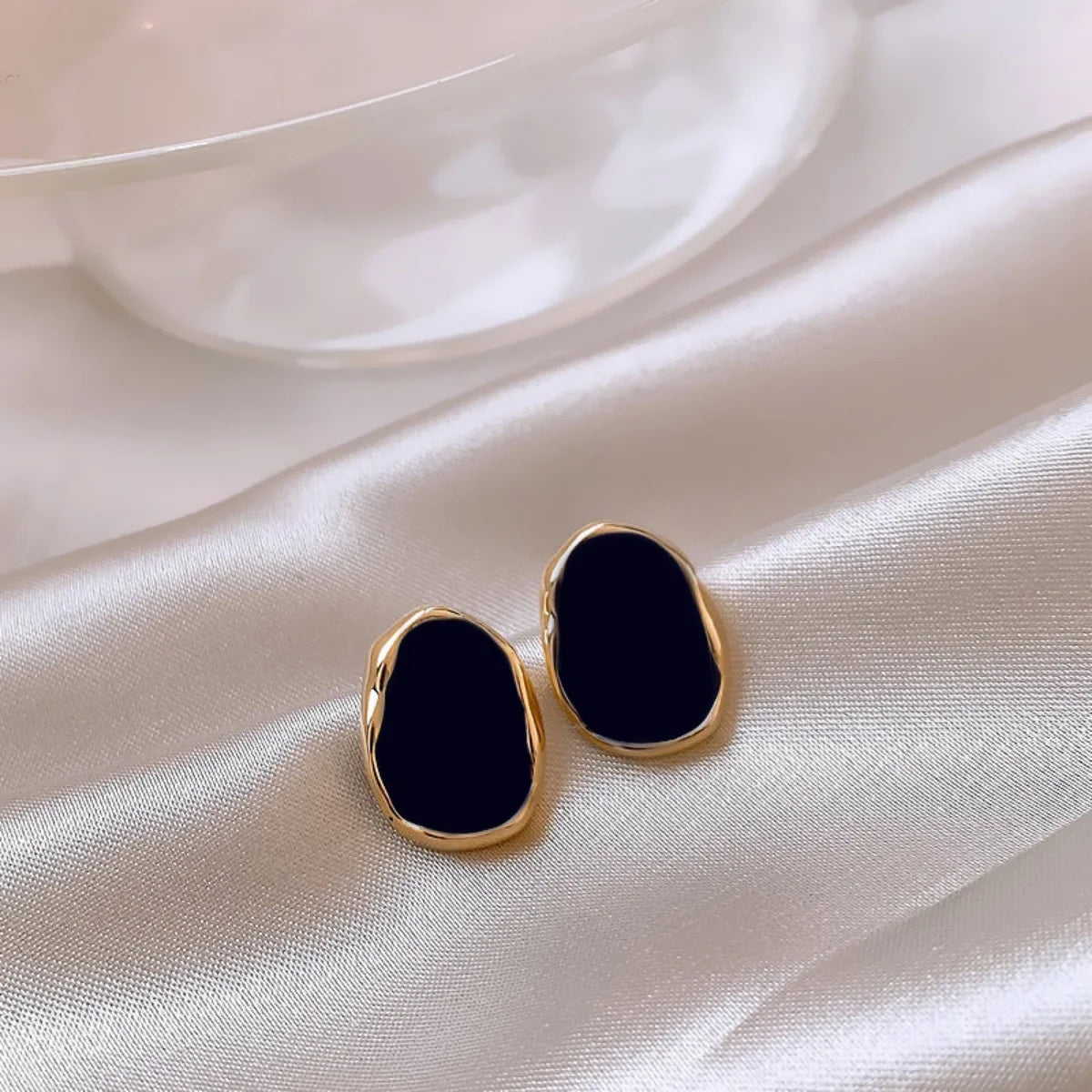 Obsidian Chic Earrings