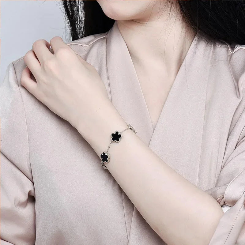 Lucky Leaf Bracelet