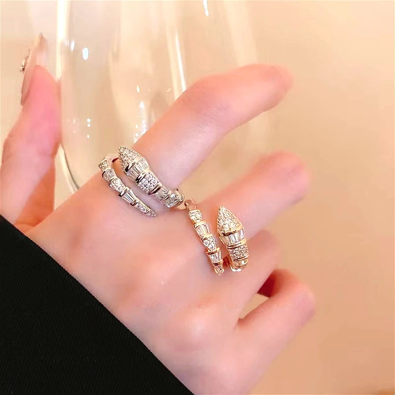 Snaklet Ring