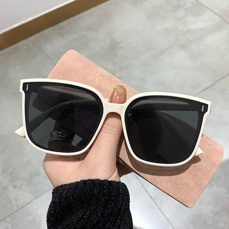 RetroSquare Shades