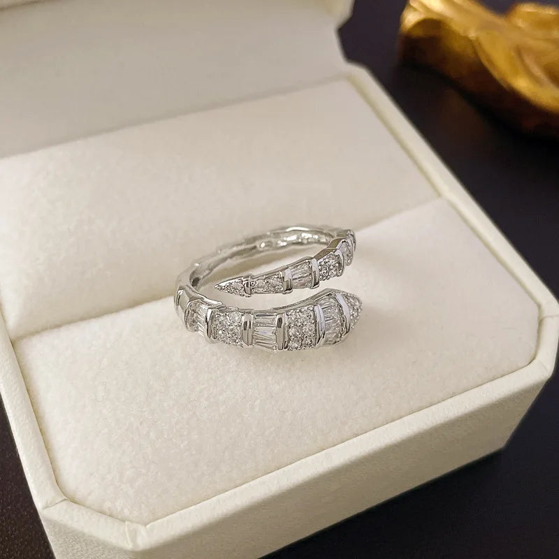 Snaklet Ring